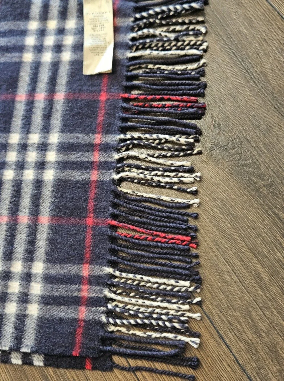 Burberry 100% Cashmere Classic Check Scarf Navy Red Made in Scotland